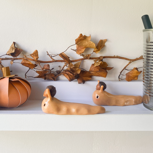 Acorn Slug Desk Pal - Image 8