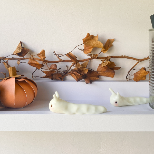 Ghost Slug Desk Pal